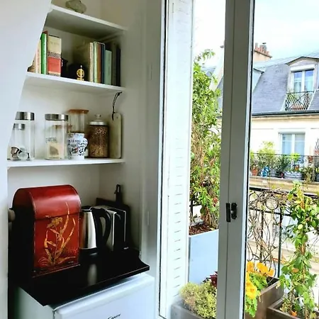 דירה Bright & Modern With Great Sun Exposure *
