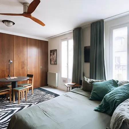 Bright & Modern With Great Sun Exposure *